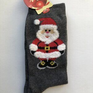 2 Pairs: Kohls Shine Holiday Christmas Santa Crew Socks Med Grey NEW WITH TAG